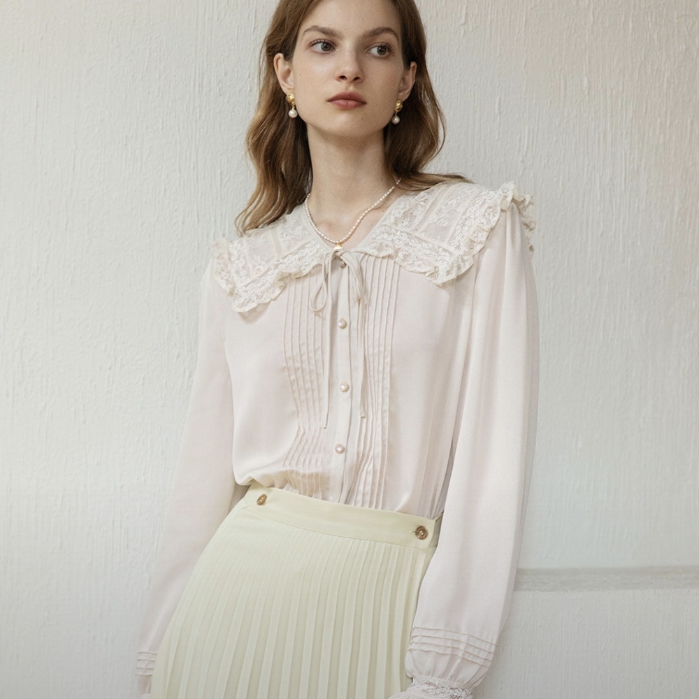 Simple Retro Lace & Pearl Blouse